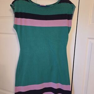 Like New Lilly Pulitzer Green, Pink, and Navy Blue Knit Dress